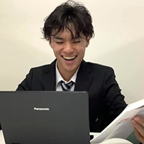 成蹊小学校国際学級の帰国子女枠編入試験に合格実績のある、福島先生